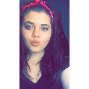 Meet your Posher, Destiny